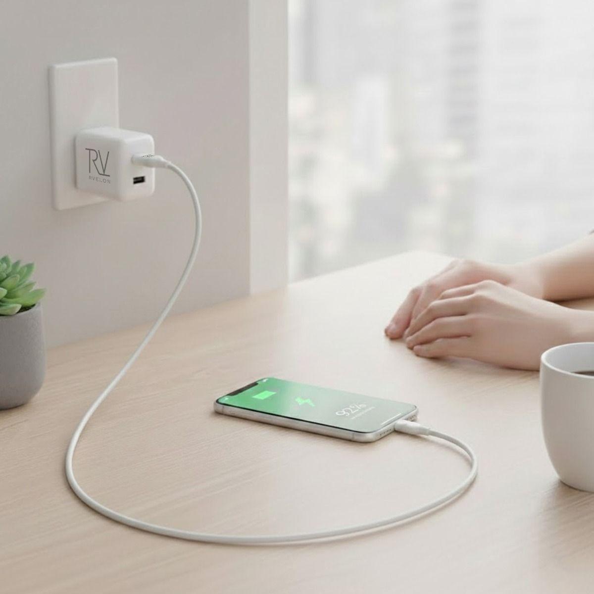 Bild von Rvelon Ladekabel USB-C auf USB-C Silikon 60 W – 1 m Weiß